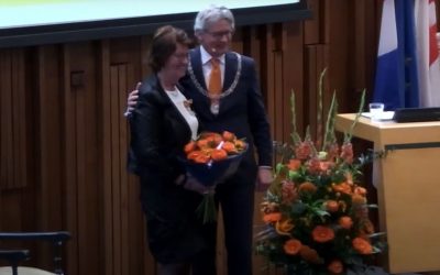 Margreet van Hensbergen (Roze 50+ Midden-Nederland) benoemd tot Ridder